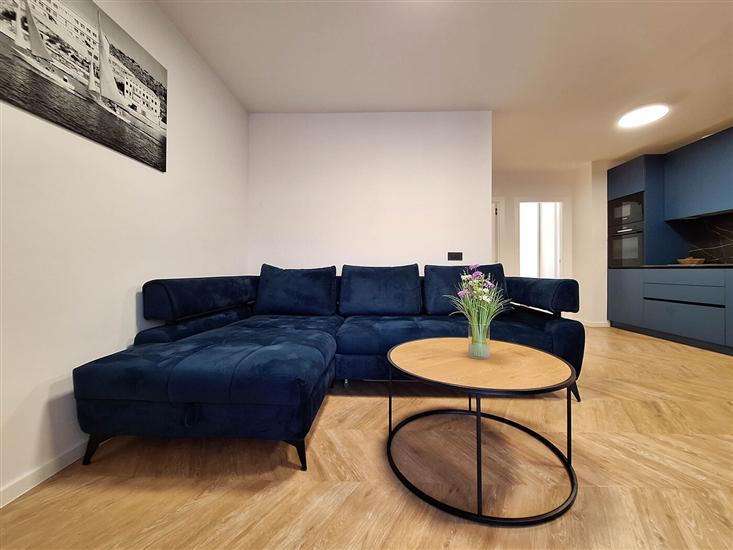 Apartment A2, for 6 persons
