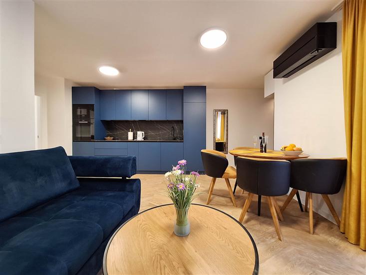 Apartment A2, for 6 persons