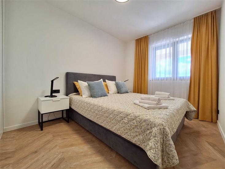 Apartment A2, for 6 persons