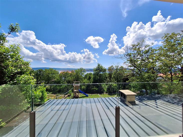 Apartment A2, for 6 persons