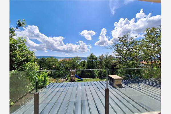 Apartment A2, for 6 persons