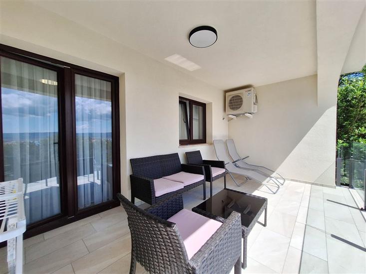 Apartment A2, for 6 persons