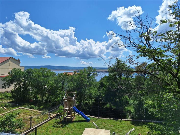 Apartment A2, for 6 persons