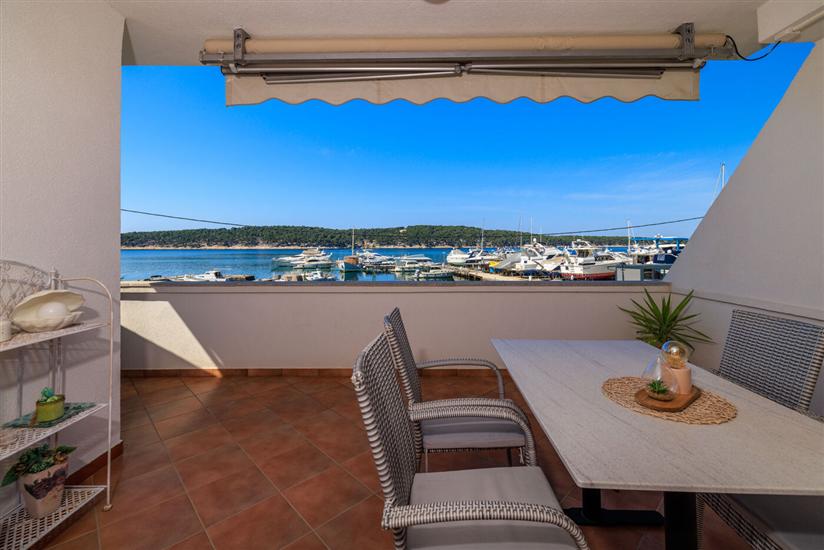 Apartment A1, for 2 persons