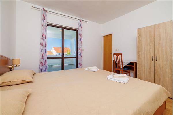 Apartment A1, for 2 persons