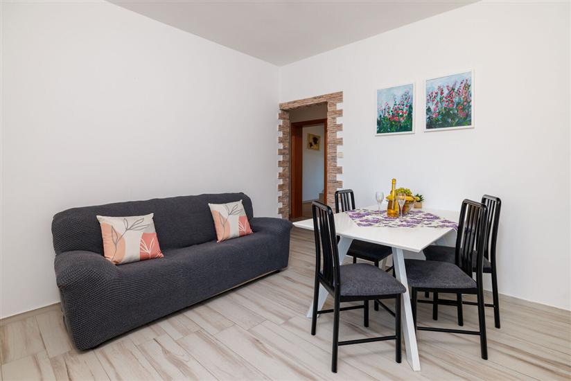 Apartment A2, for 4 persons