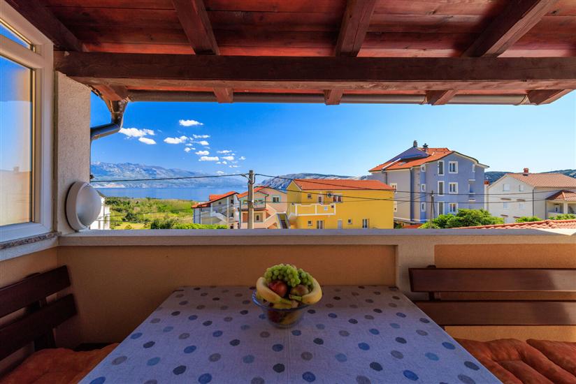 Apartment A4, for 3 persons