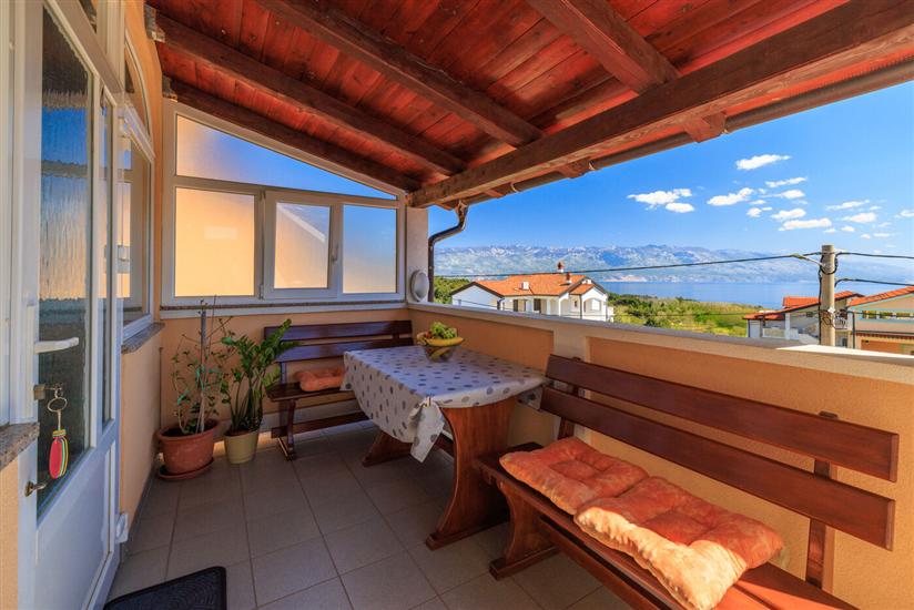 Apartment A4, for 3 persons