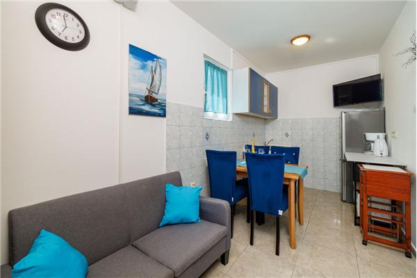 Apartment A5, for 3 persons