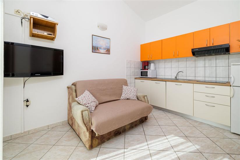 Apartment A1, for 3 persons