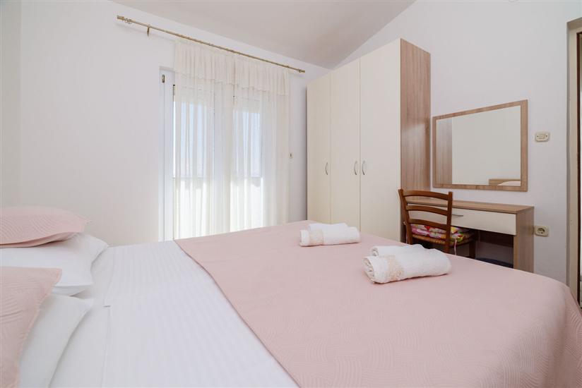 Apartment A1, for 3 persons