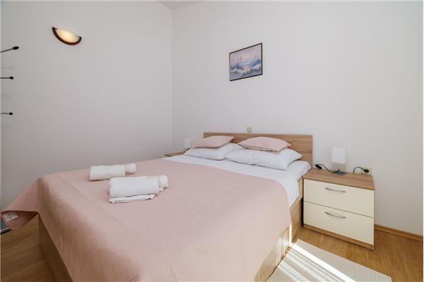 Apartment A1, for 3 persons