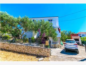 Apartment Middle Dalmatian islands,BookJadrankaFrom 142 €