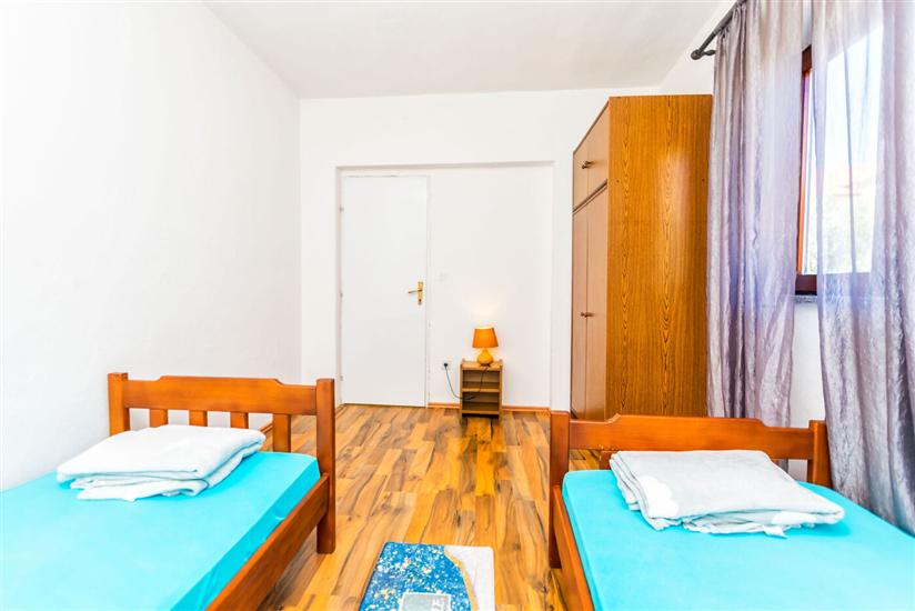 Ferienwohnung A1, für 8 Personen