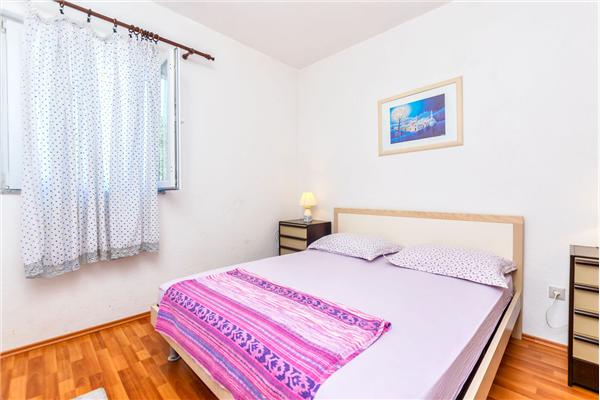 Ferienwohnung A1, für 8 Personen