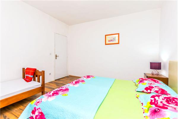 Ferienwohnung A1, für 8 Personen