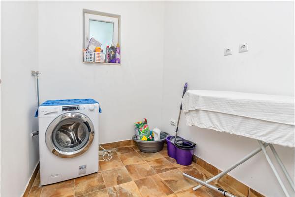 Ferienwohnung A1, für 8 Personen