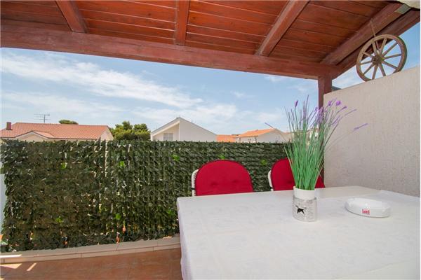 Apartment A2, for 5 persons