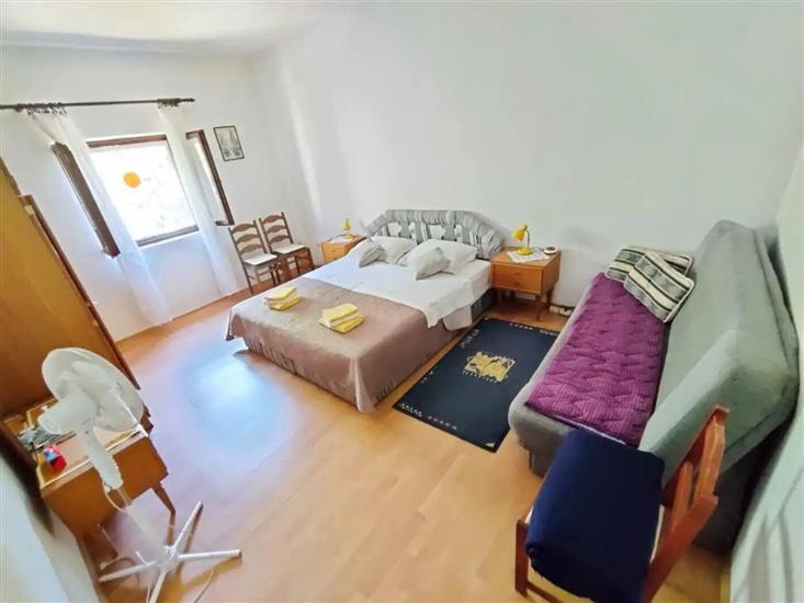 Apartment A1, for 4 persons