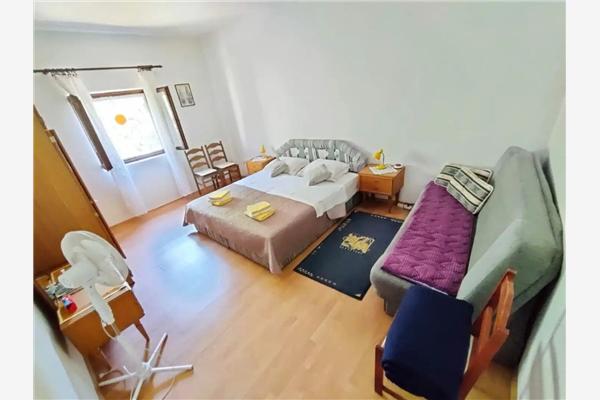 Apartment A1, for 4 persons