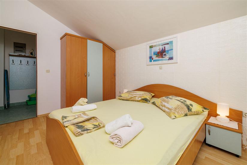 Apartment A4, for 4 persons
