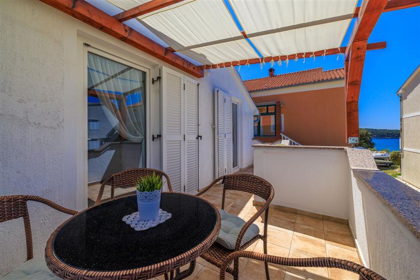 Apartment A4, for 4 persons