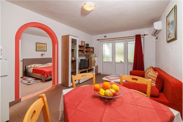 Apartment A5, for 4 persons