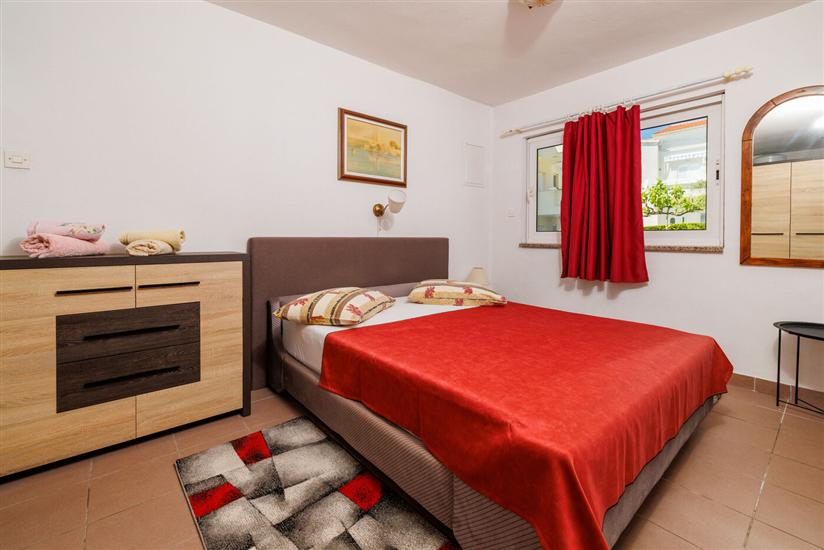 Apartment A5, for 4 persons