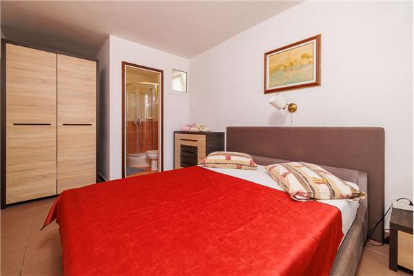 Apartment A5, for 4 persons