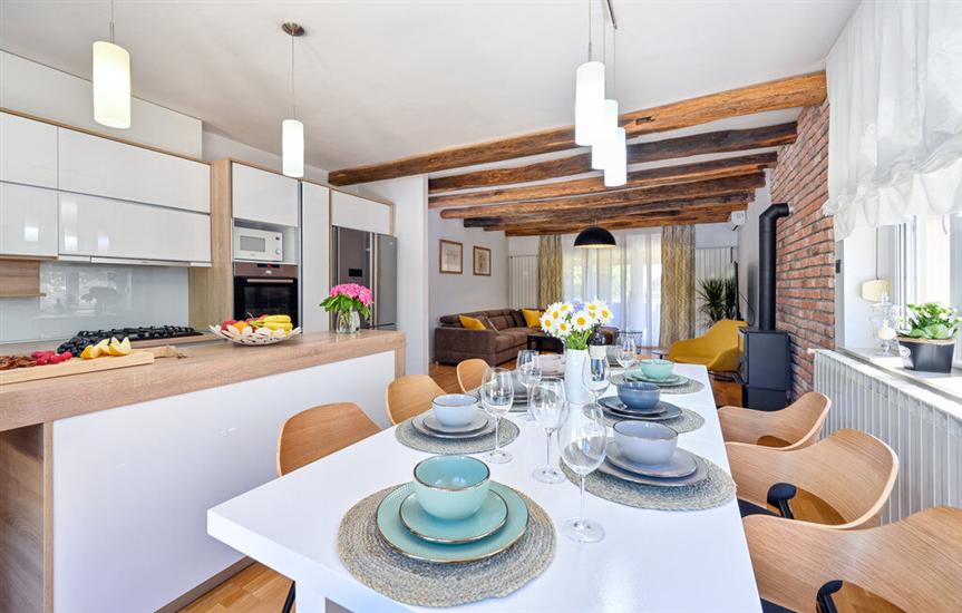 House K1, for 11 persons