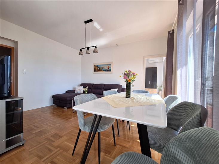 Apartman A1, na 5 osebe