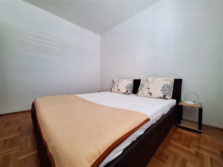 Apartman A1, na 5 osebe