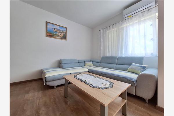 Apartment A3, for 6 persons