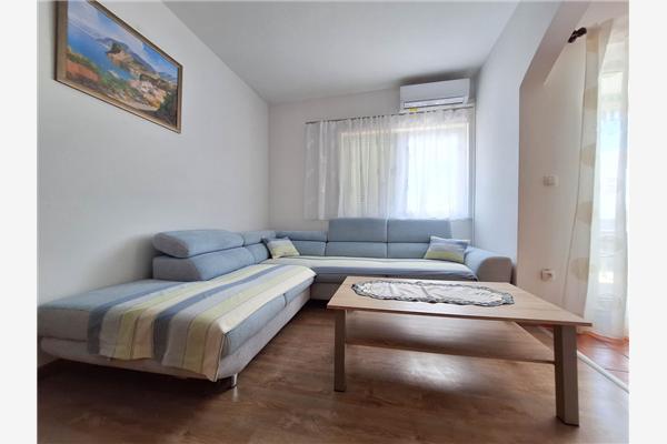 Apartment A3, for 6 persons