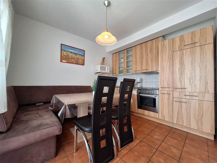 Apartment A3, for 6 persons