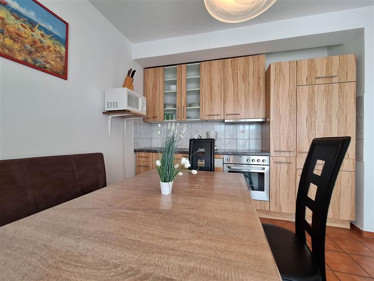 Apartment A3, for 6 persons