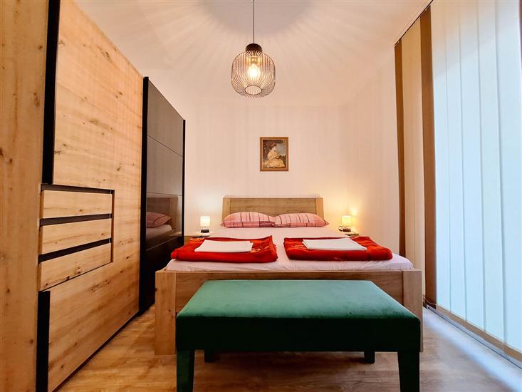 Apartment A3, for 6 persons