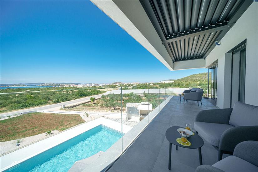 House K1, for 8 persons