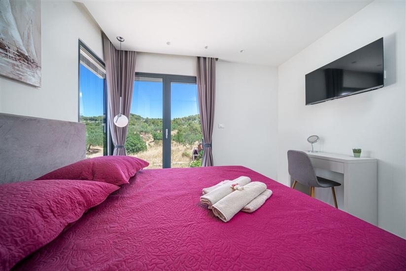 House K1, for 8 persons