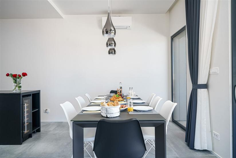 House K1, for 8 persons