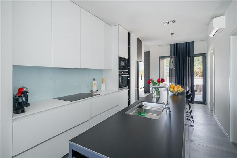 House K1, for 8 persons