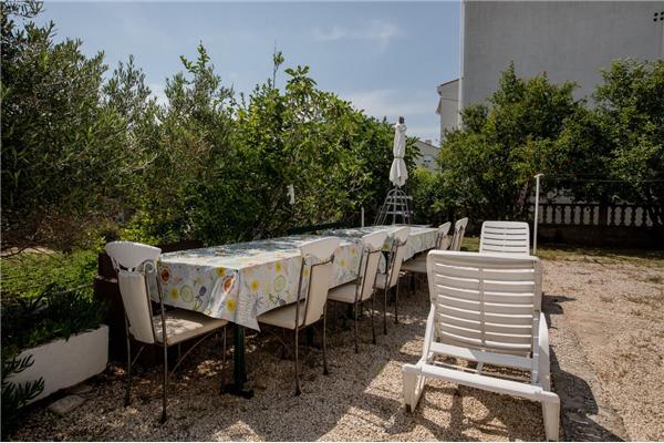 Apartment A1, for 9 persons