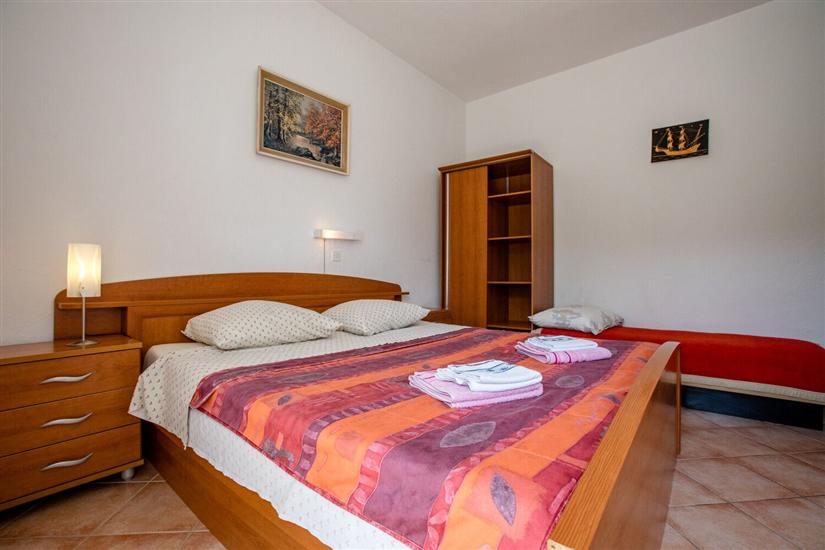Apartment A1, for 9 persons