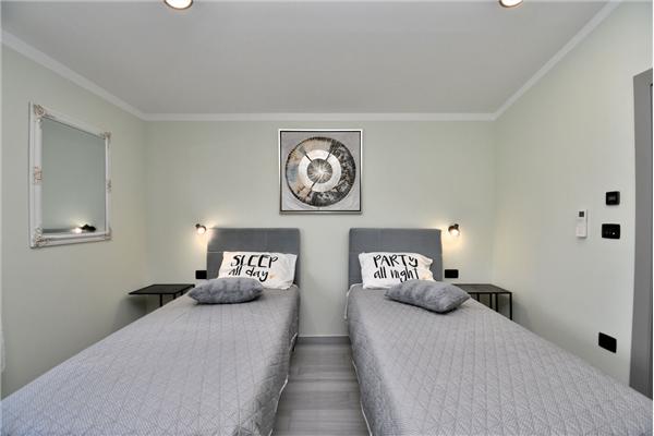 House K1, for 8 persons