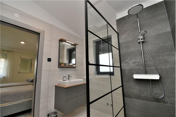 House K1, for 8 persons