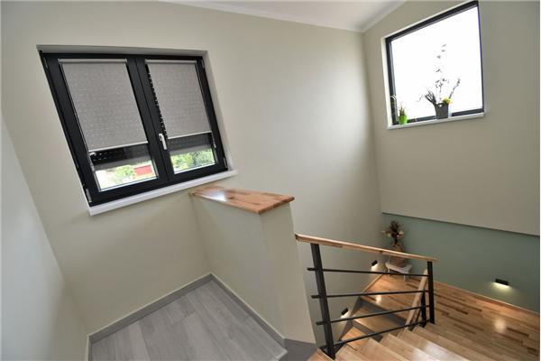 House K1, for 8 persons