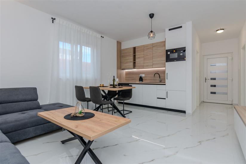 Apartment A2, for 4 persons