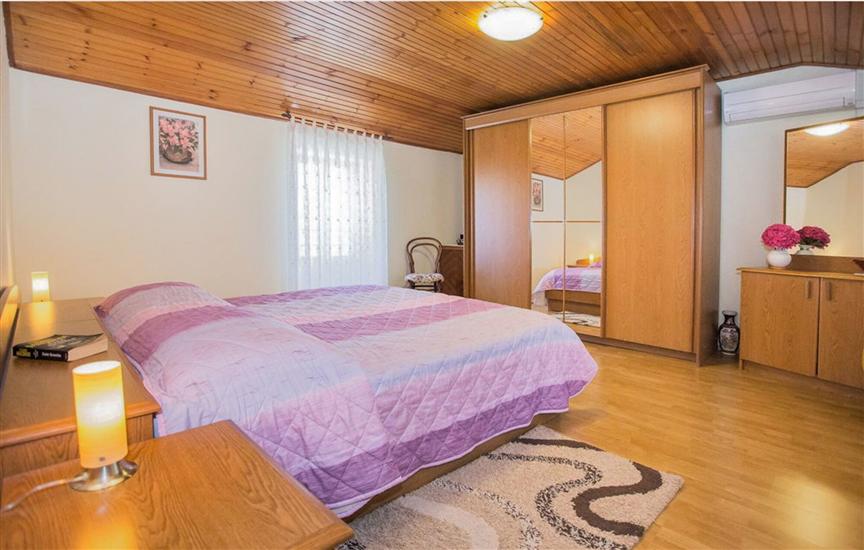 House K1, for 4 persons