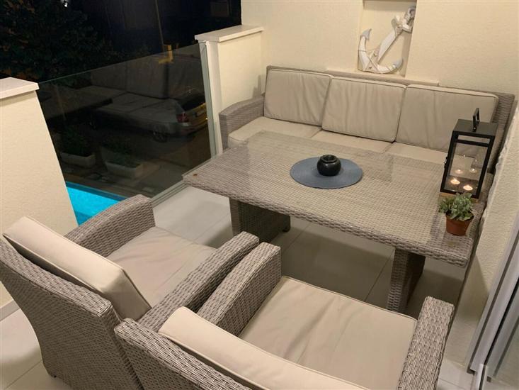 Apartment A1, for 5 persons