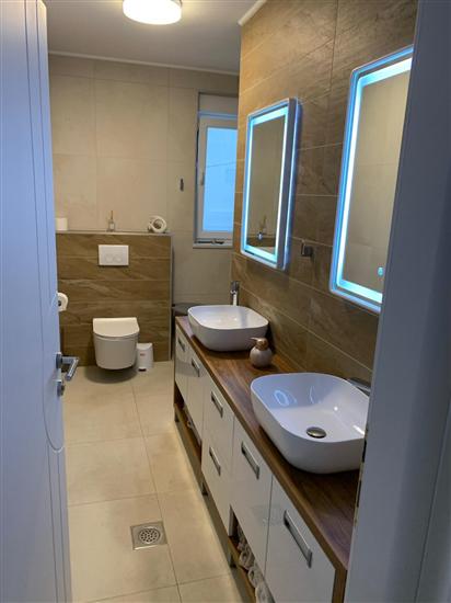 Apartment A2, for 5 persons